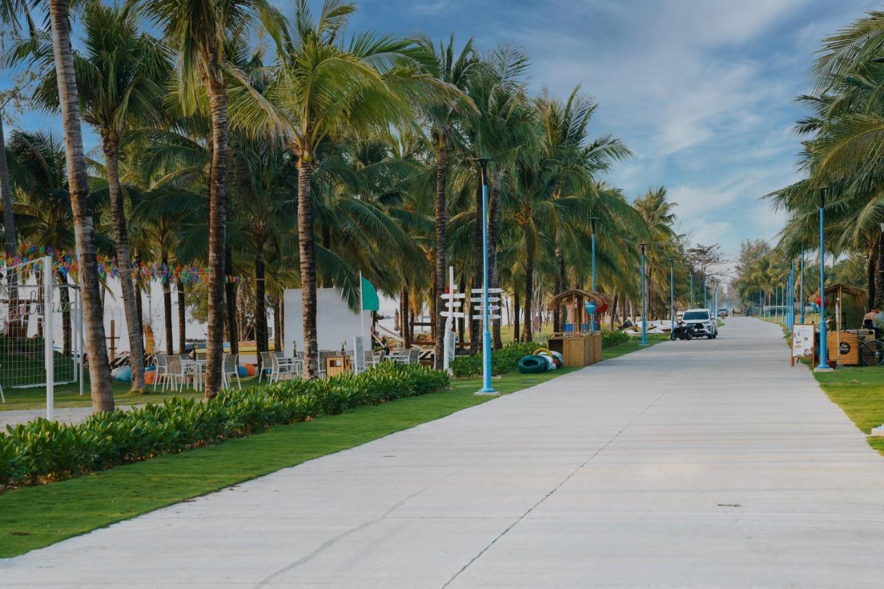 Kosmos Apart Hotel Phu Quoc - Night Market & Walkin To Beach Bagian luar foto