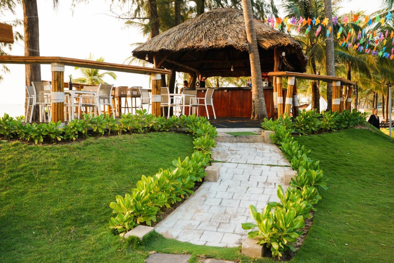 Kosmos Apart Hotel Phu Quoc - Night Market & Walkin To Beach Bagian luar foto