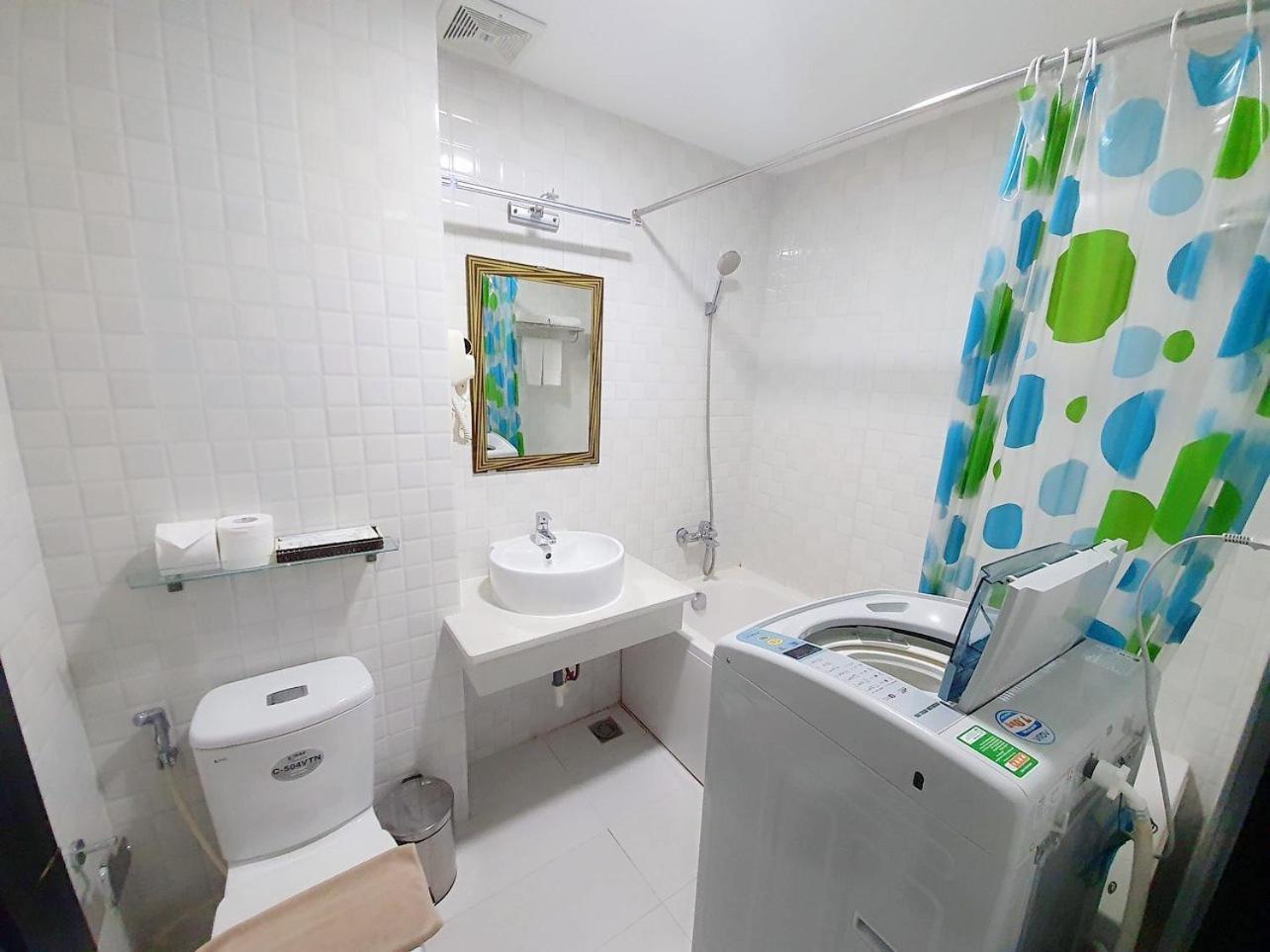 Kosmos Apart Hotel Phu Quoc - Night Market & Walkin To Beach Bagian luar foto