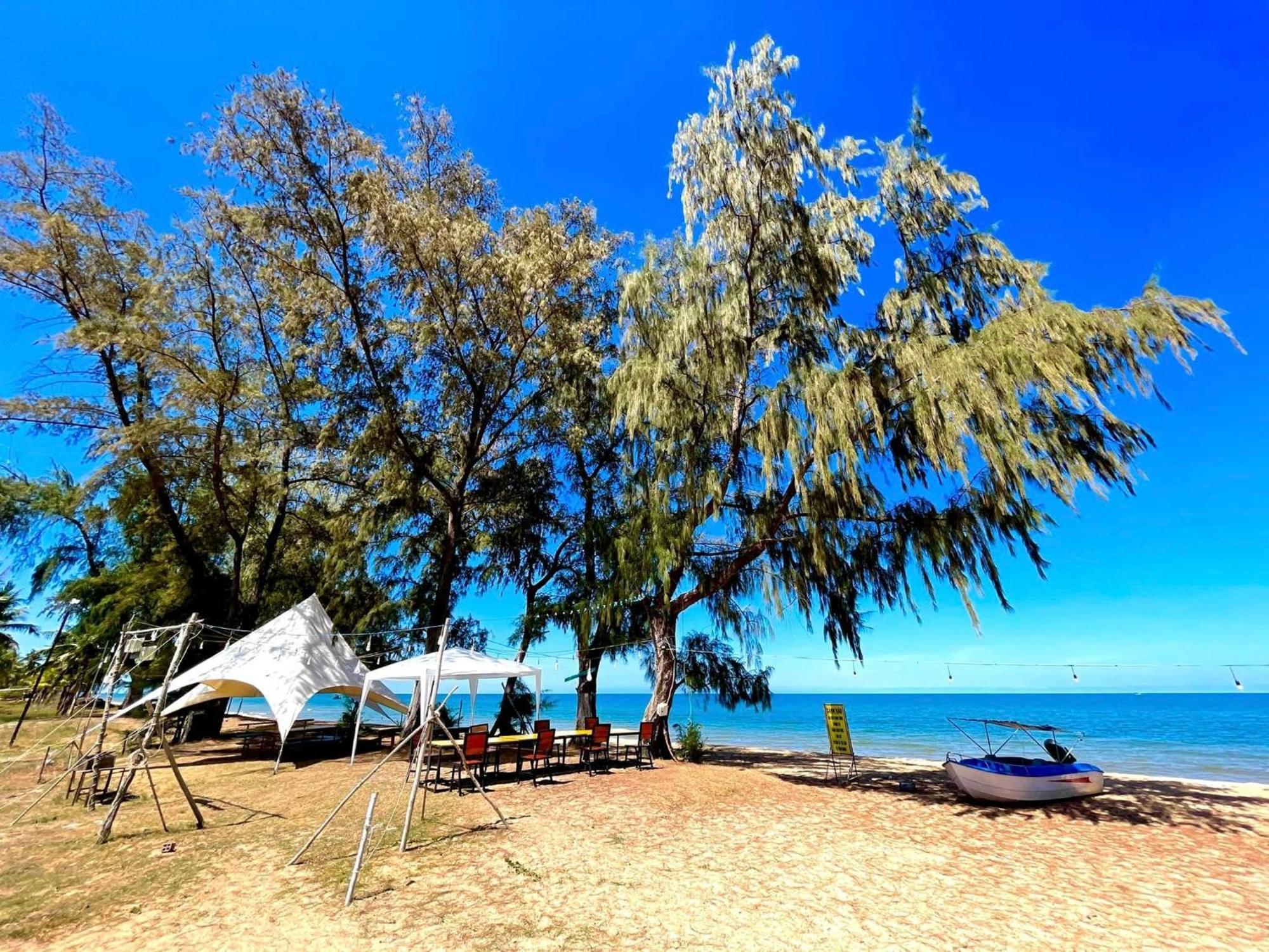 Kosmos Apart Hotel Phu Quoc - Night Market & Walkin To Beach Bagian luar foto